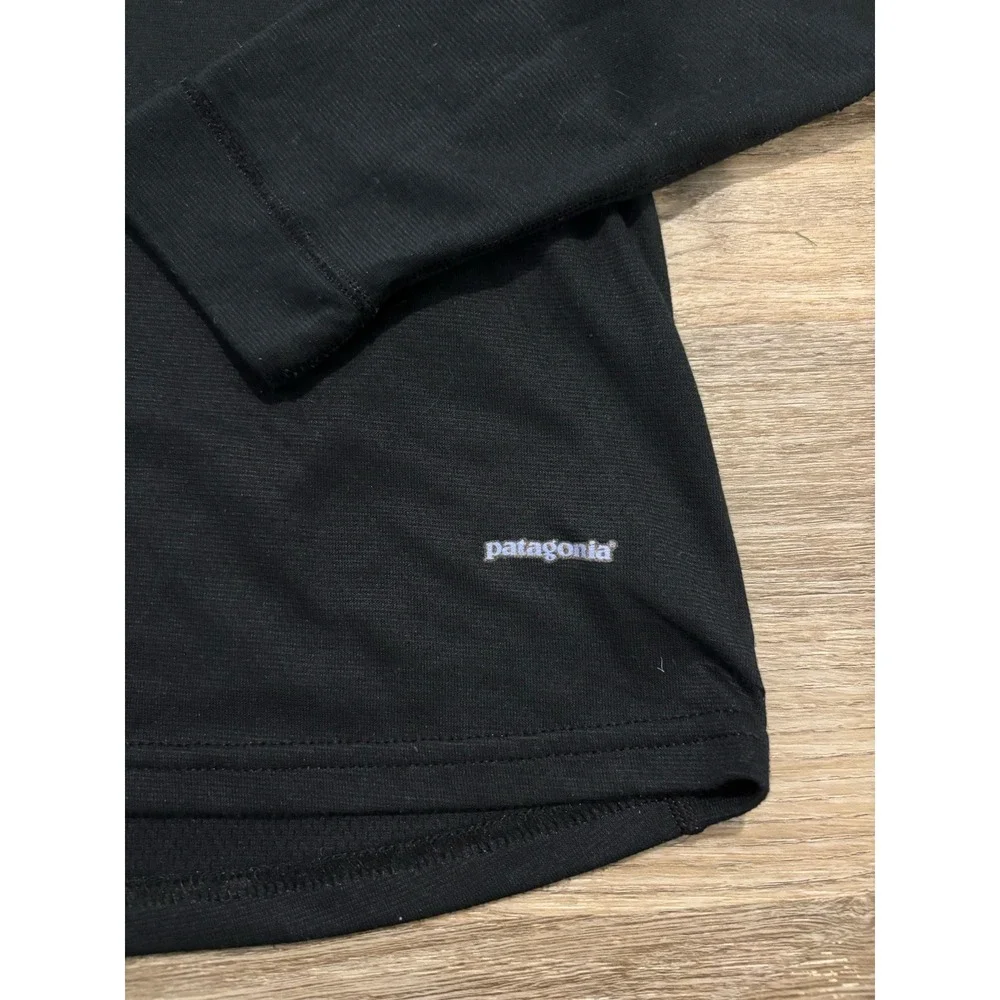 Patagonia Women's Capilene 1/4 Zip Neck Base Layer size Medium Black